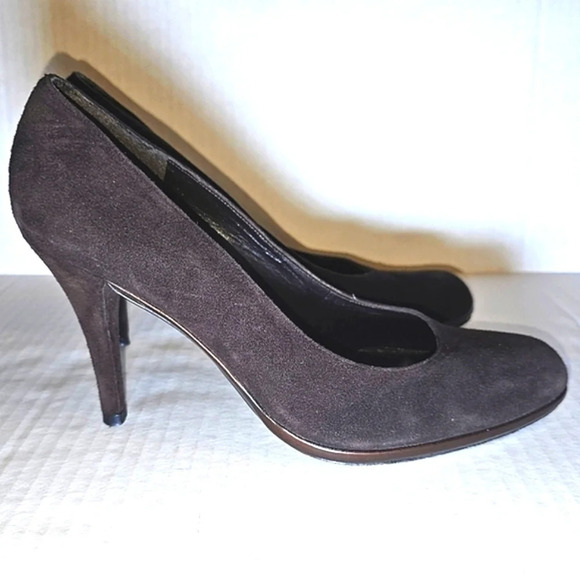 Stuart Weitzman Shoes - Stuart Weitzman Brown Suede Pumps